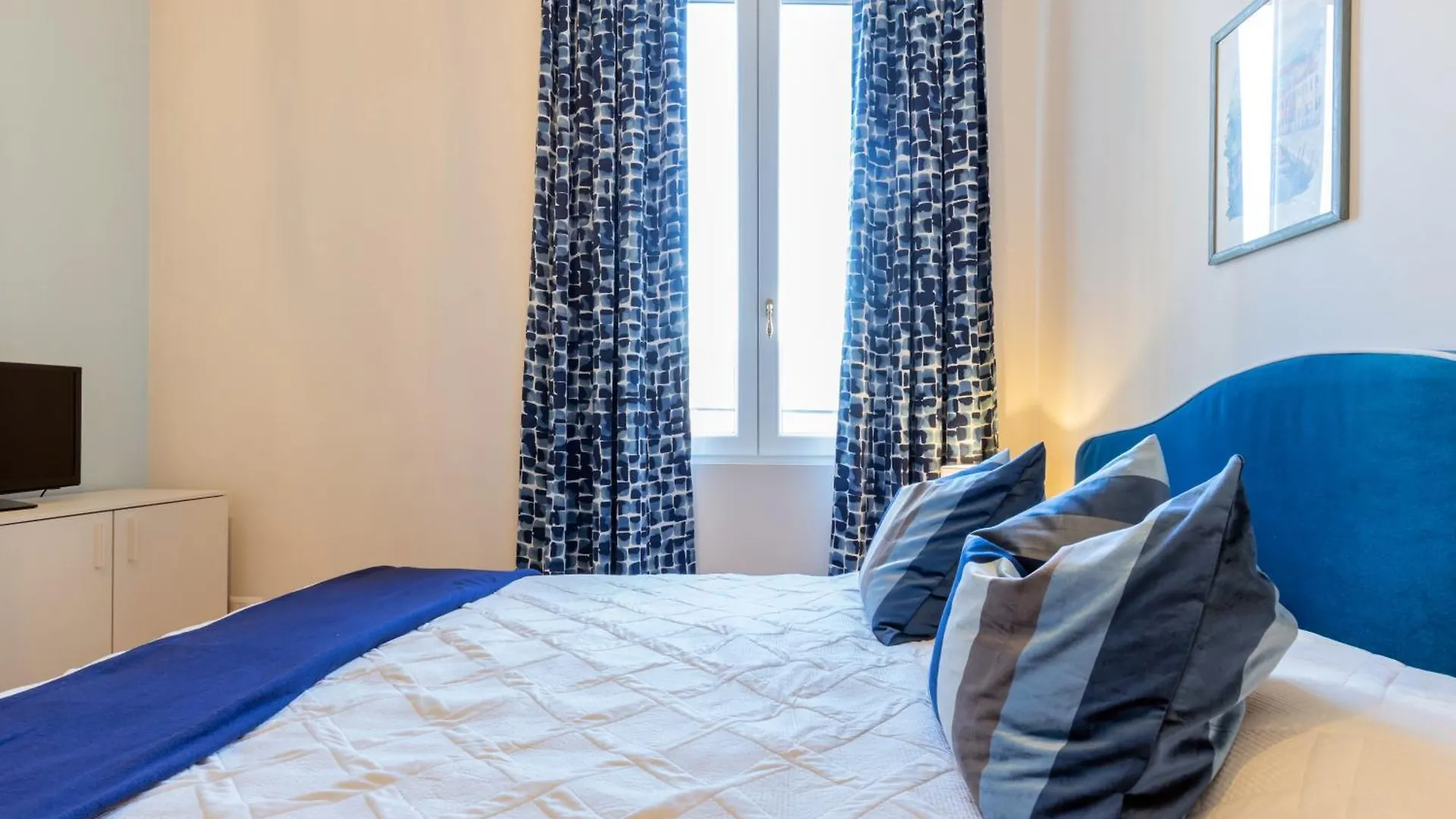 Apartment Bosco Verticale Gae Aulenti - Posizione Eccezionale E Comfort Per 4 Persone